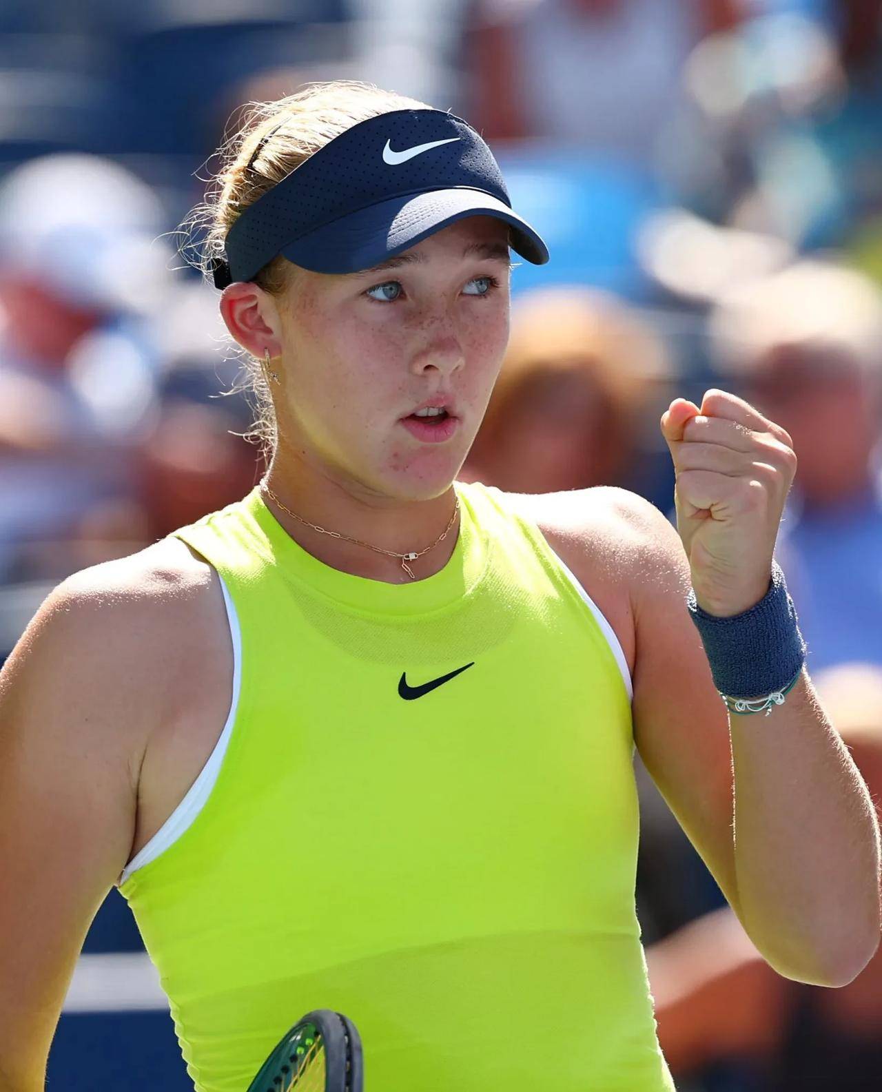 对抗里暴露 对抗里暴露